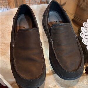 CROCS Men's Brown Leather Slip-On Loafers